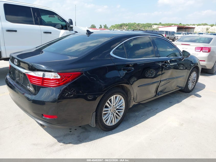 Vin: jthbk1gg3e2145846, lot: 45950210, lexus es 350 20144