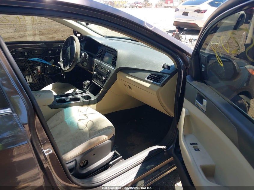 2016 HYUNDAI SONATA auction photo 5