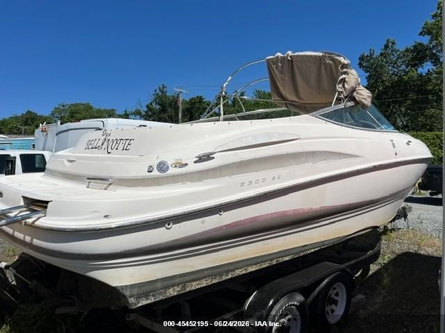 2002 MAXUM 2300SC auction photo 3