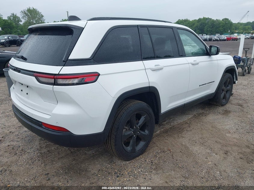 2023 JEEP GRAND CHEROKEE auction photo 4