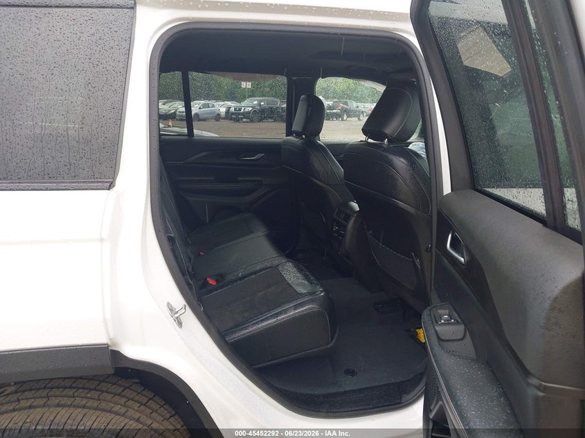 2023 JEEP GRAND CHEROKEE auction photo 8