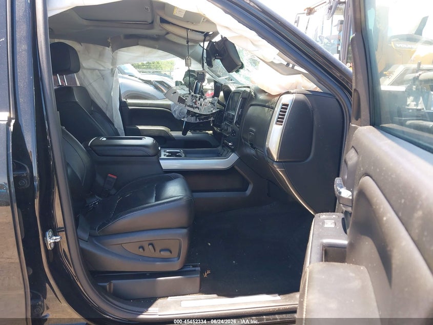 2018 CHEVROLET SILVERADO 2500HD auction photo 5