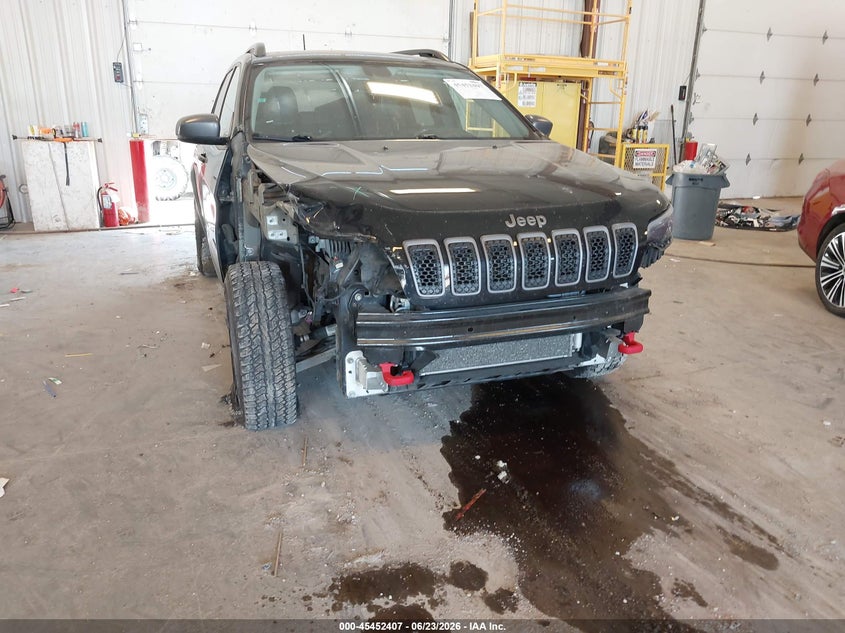 2019 JEEP CHEROKEE auction photo 6