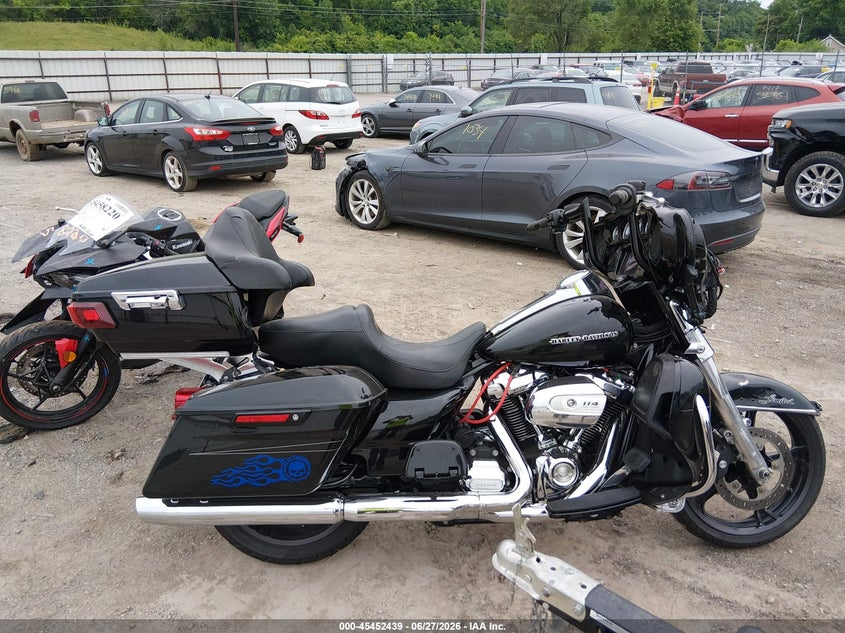 2019 Harley-Davidson Flhtk VIN: 1HD1KEF11KB657066 Lot: 45452439