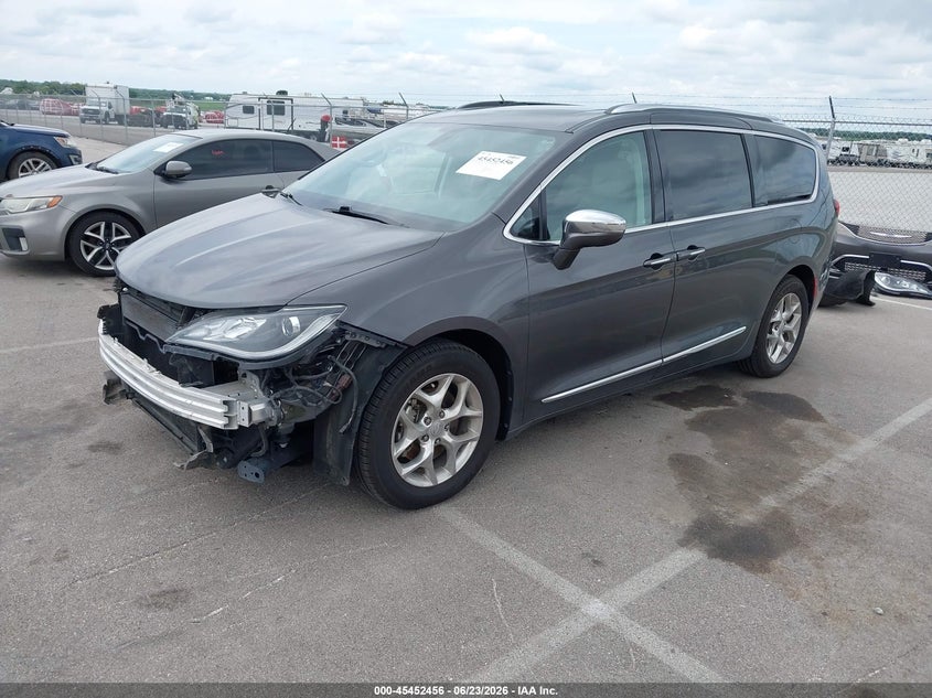 Vin: 2c4rc1gg5hr759896, lot: 45950569, chrysler pacifica limited 20172