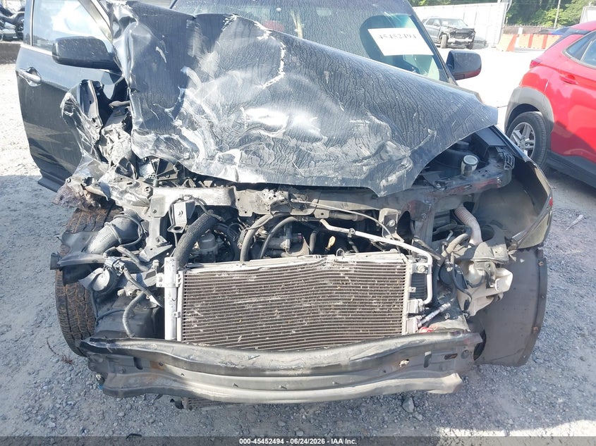 2011 CHEVROLET EQUINOX auction photo 6