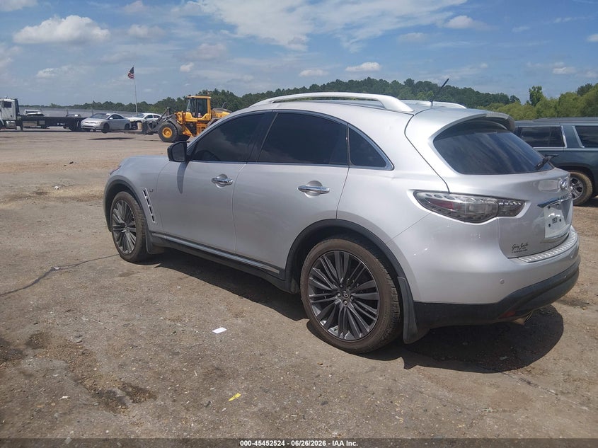 2017 INFINITI QX70 auction photo 3
