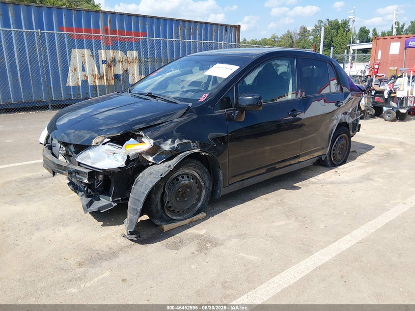 Vin: 3n1bc1ap2bl432177, lot: 45950708, nissan versa 1.8s 20112