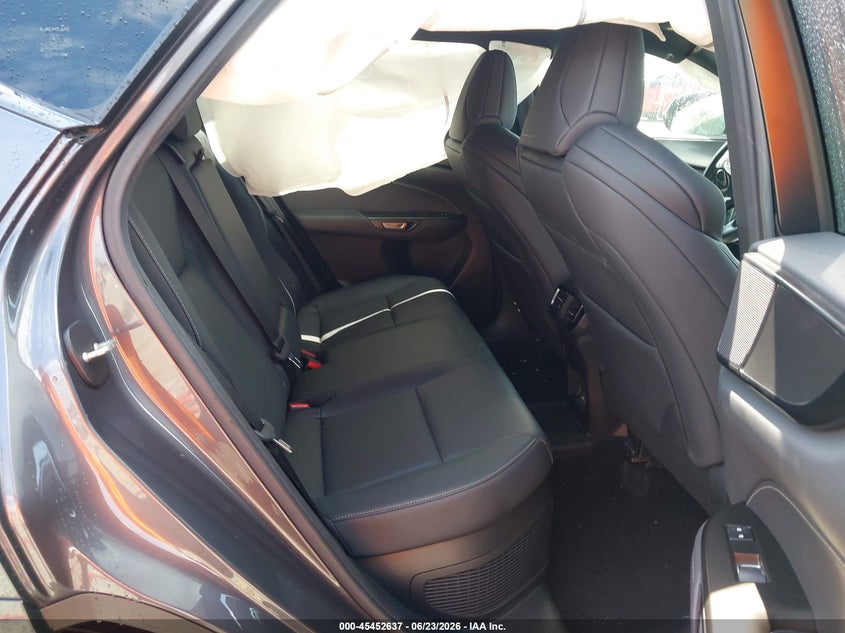 2024 LEXUS NX 450H+ F SPORT HANDLING — Фото 8