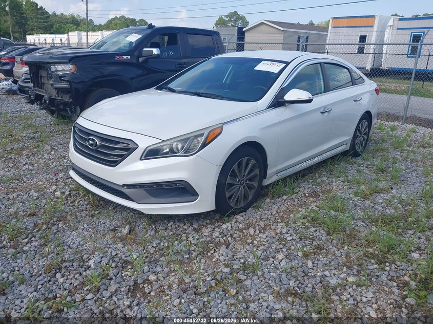 2015 Hyundai Sonata Sport, Flood, IAAI, VIN 5NPE34AF8FH101855 — photo 2