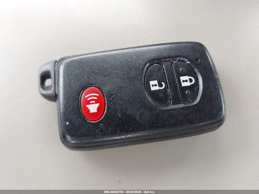 TOYOTA PRIUS - zdjęcie 11