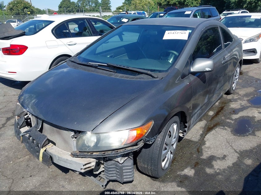 2007 Honda Civic, Engine Damage, IAAI, VIN 2HGFG12657H534910 — photo 2
