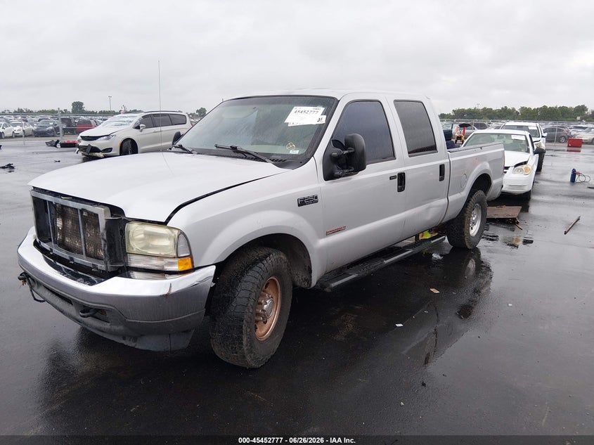 2004 FORD F-250 auction photo 2