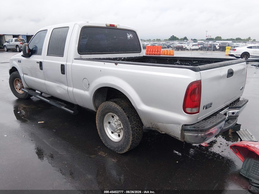 2004 FORD F-250 auction photo 3