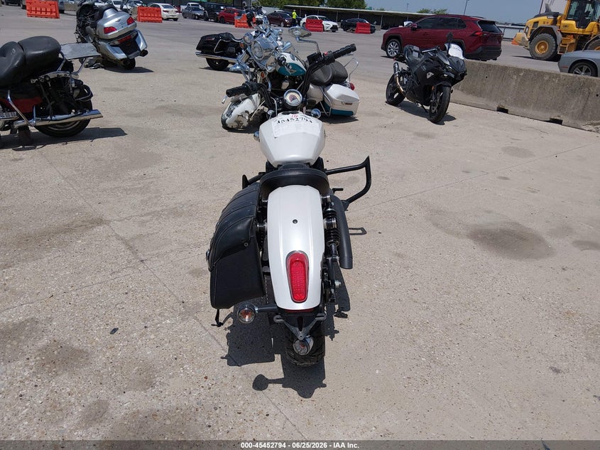 2016 INDIAN MOTORCYCLE CO. SCOUT auction photo 6
