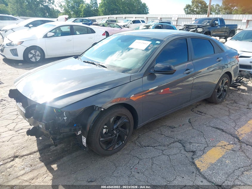 2026 HYUNDAI ELANTRA auction photo 2