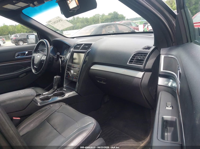 2016 FORD EXPLORER auction photo 5