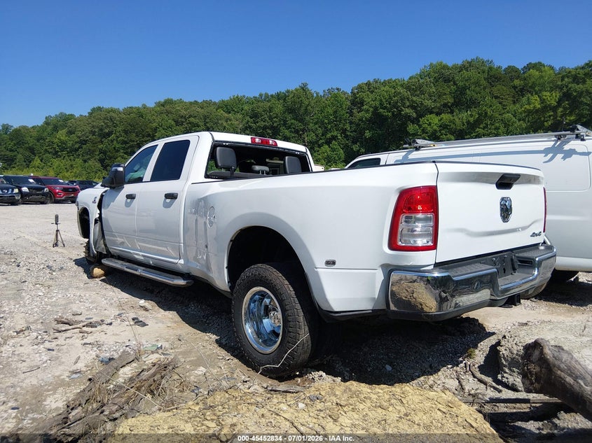 2023 RAM 3500 auction photo 3