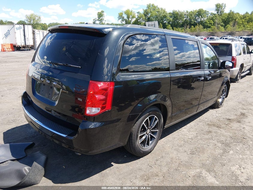 Vin: 2c4rdgeg1jr343742, lot: 45951051, dodge grand caravan gt 20184