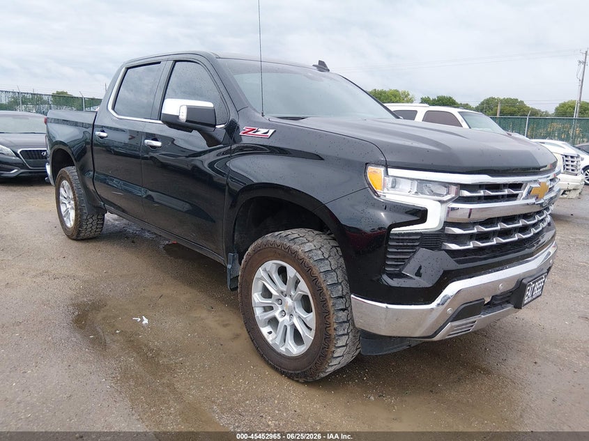 2024 Chevrolet Silverado  (VIN: 3GCUDGED1RG231881)
