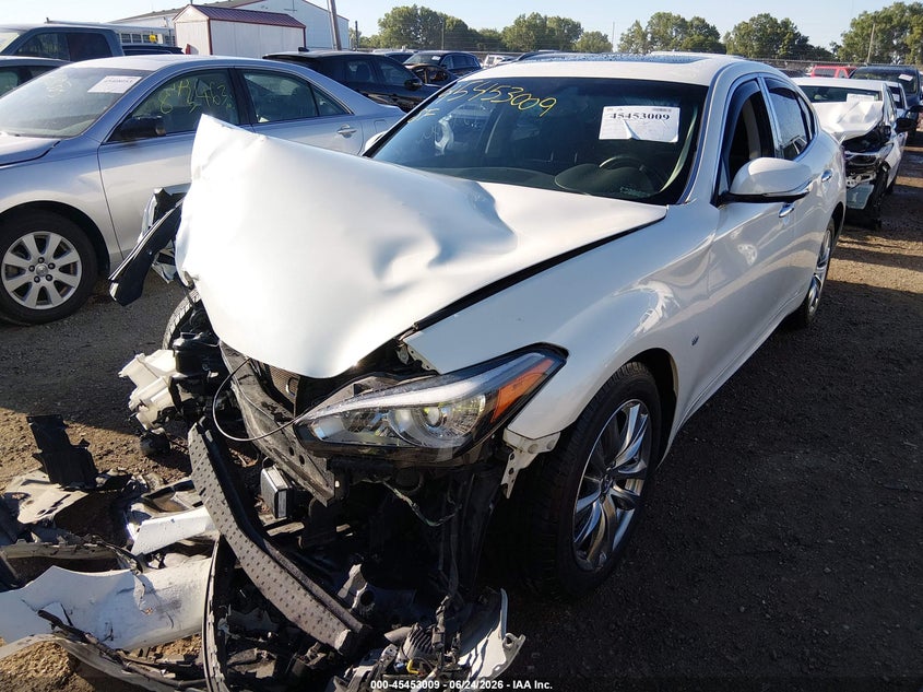 Vin: jn1by1ar3hm770205, lot: 45951122, infiniti q70 3.7x 20172