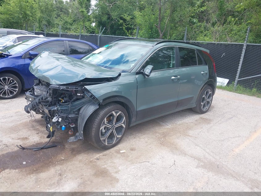 Vin: kndct3le0p5096402, lot: 45951159, kia niro sx touring 20232