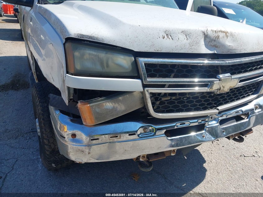 CHEVROLET SILVERADO 2500HD 2006 VIN 1GCHK24U36E121378