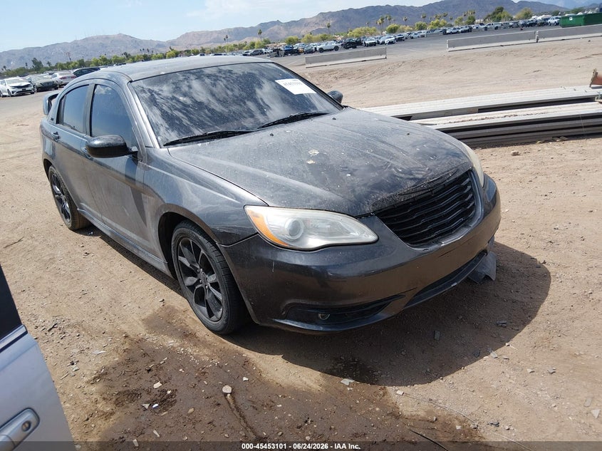 2014 Chrysler 200