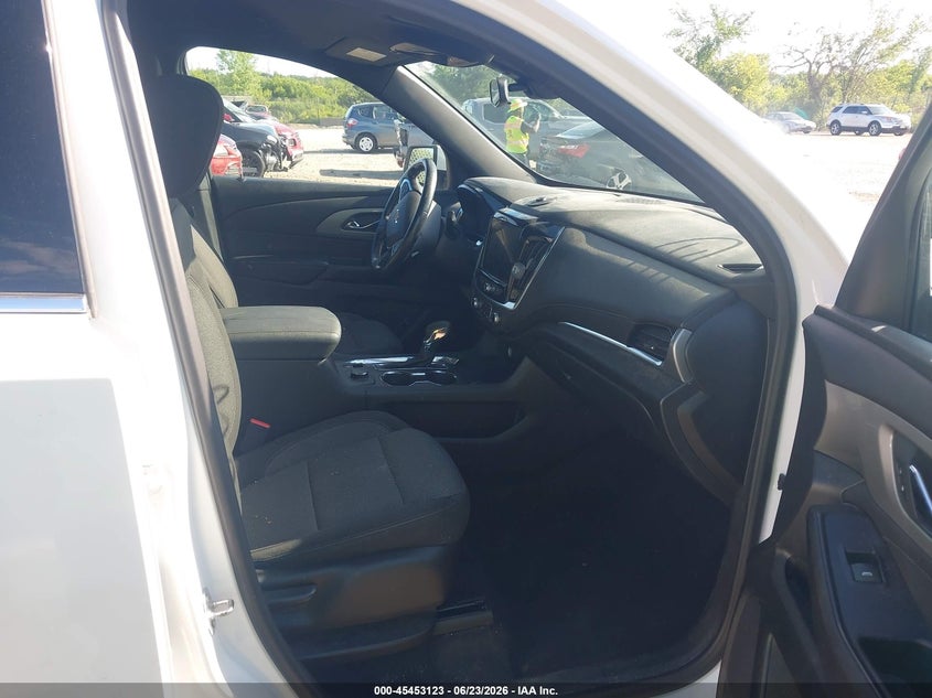 2022 CHEVROLET TRAVERSE auction photo 5