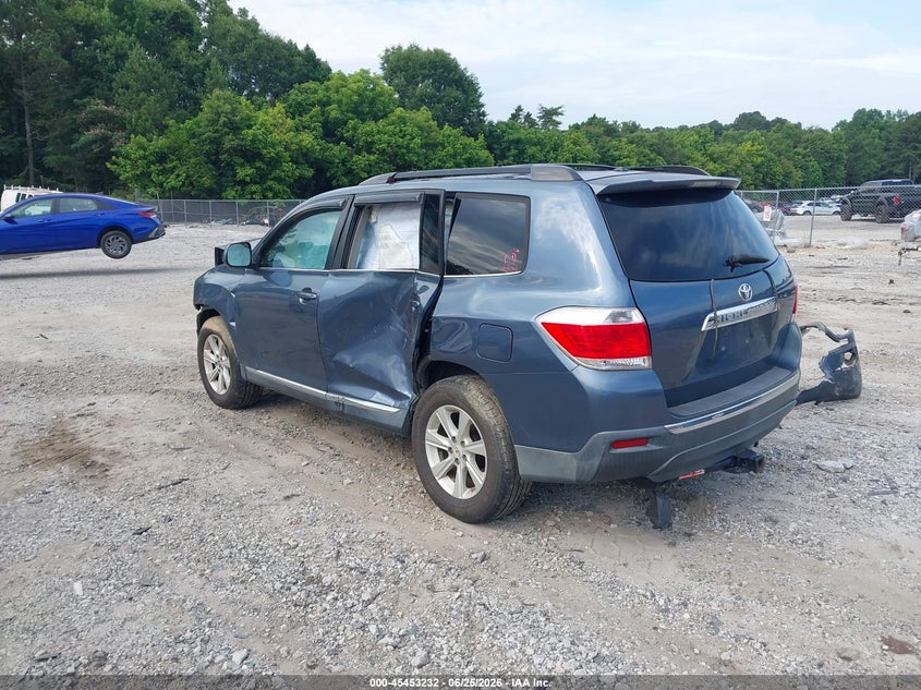 Vin: 5tdzk3eh5bs025672, lot: 45951345, toyota highlander base v6 20113