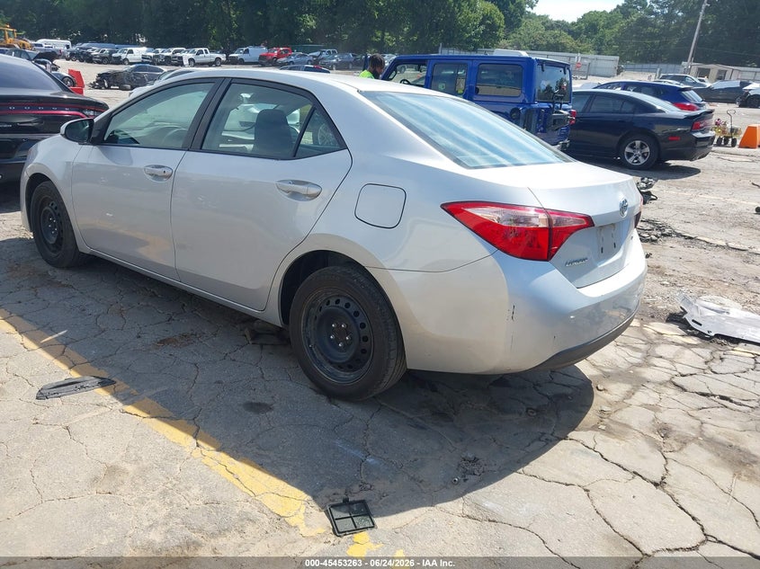 TOYOTA COROLLA - zdjęcie 3