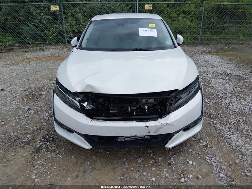 2018 Honda Clarity Plug-In Hybrid VIN: JHMZC5F18JC008843 Lot: 45453354