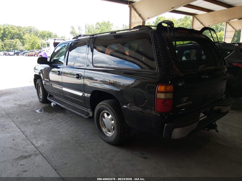 2003 GMC YUKON XL 1500 auction photo 3