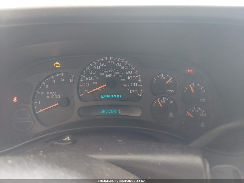 2003 GMC YUKON XL 1500 auction photo 7