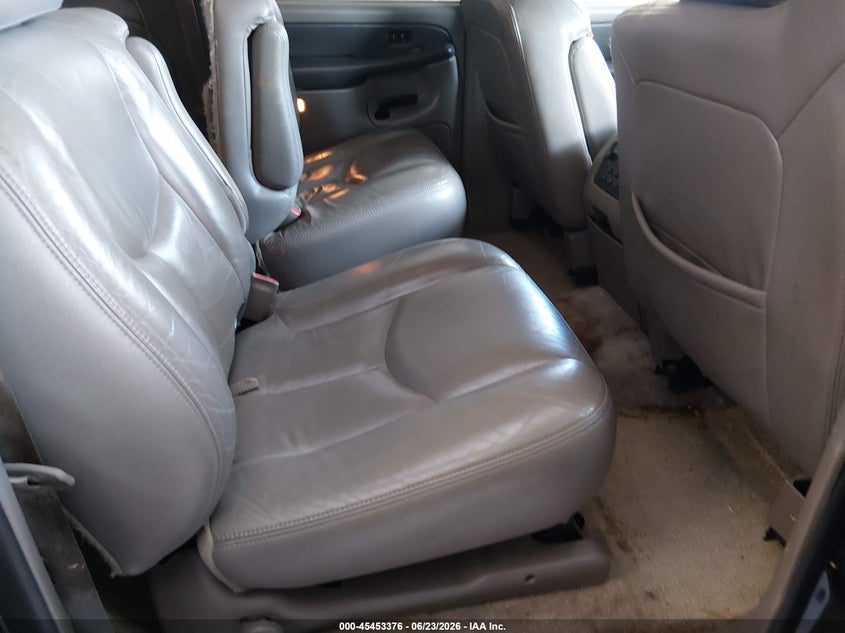 2003 GMC YUKON XL 1500 auction photo 8