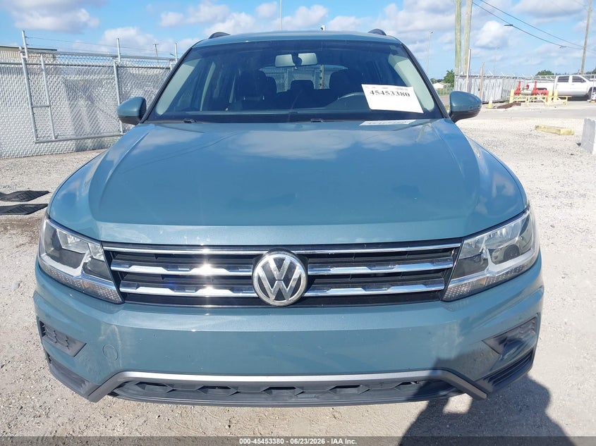 2019 VOLKSWAGEN TIGUAN 2.0T S — Photo 12