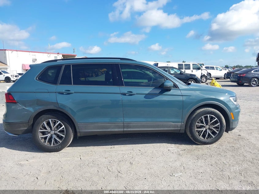 2019 VOLKSWAGEN TIGUAN 2.0T S — Photo 13