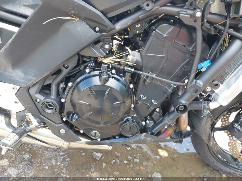2026 Kawasaki Ex650 R VIN: ML5EXER19TDAG8135 Lot: 45453395