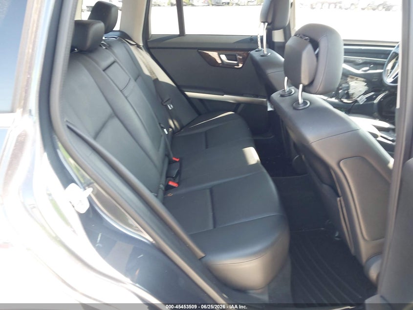 2015 MERCEDES-BENZ GLK 350 auction photo 8
