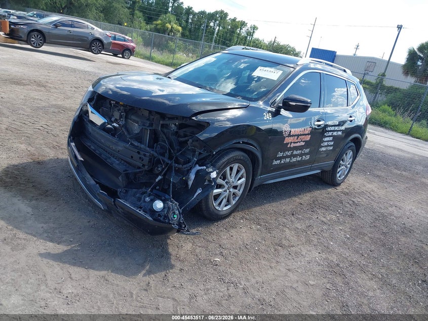 2020 NISSAN ROGUE auction photo 2