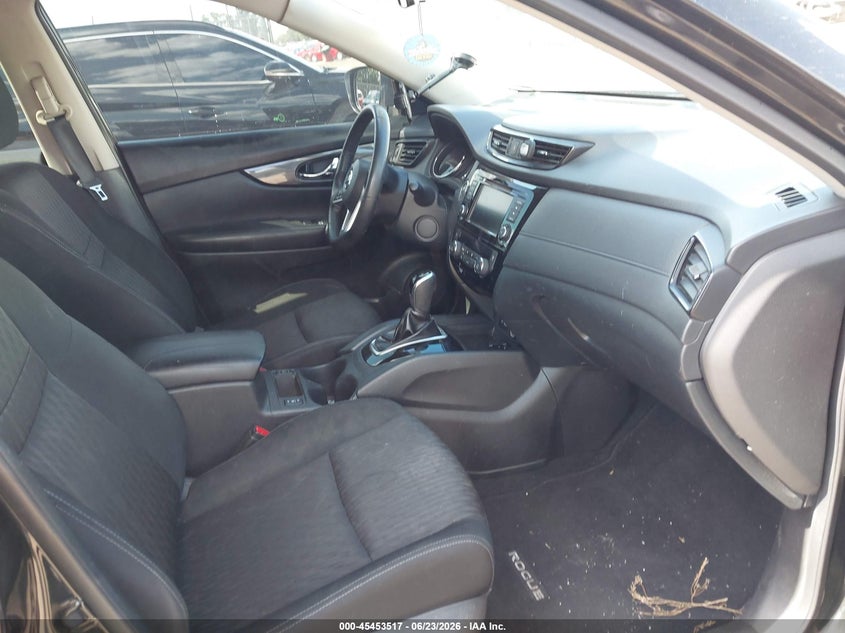 2020 NISSAN ROGUE auction photo 5