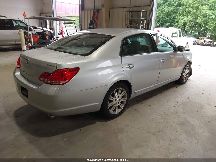 2007 TOYOTA AVALON auction photo 4
