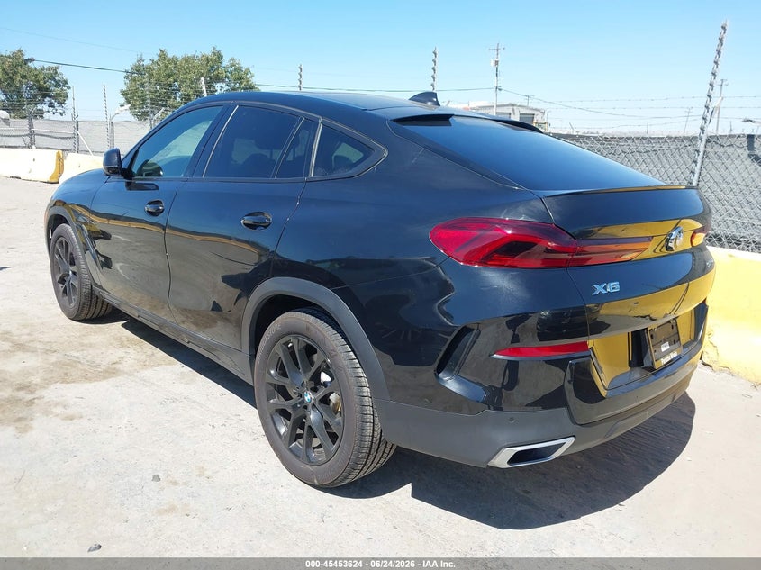 2020 BMW X6 auction photo 3