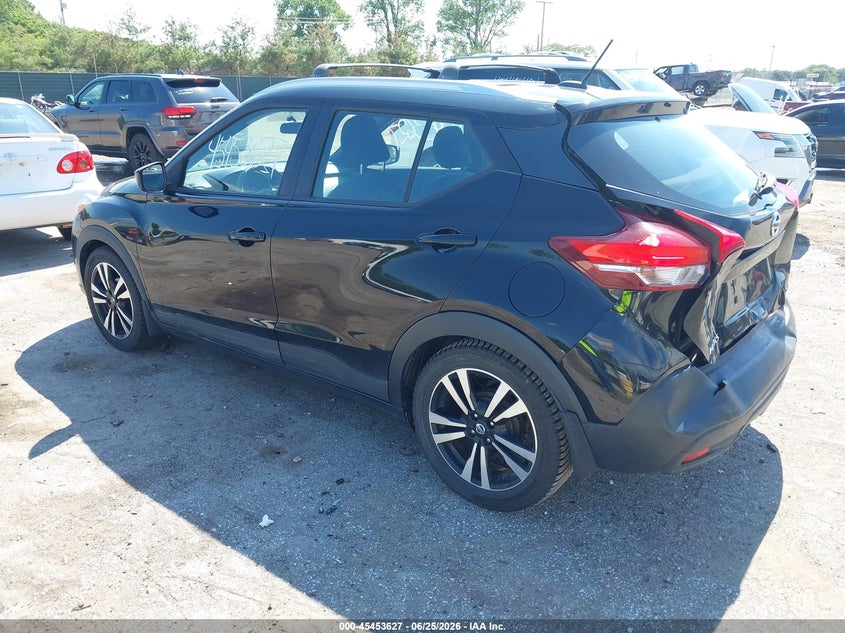 2019 NISSAN KICKS auction photo 3