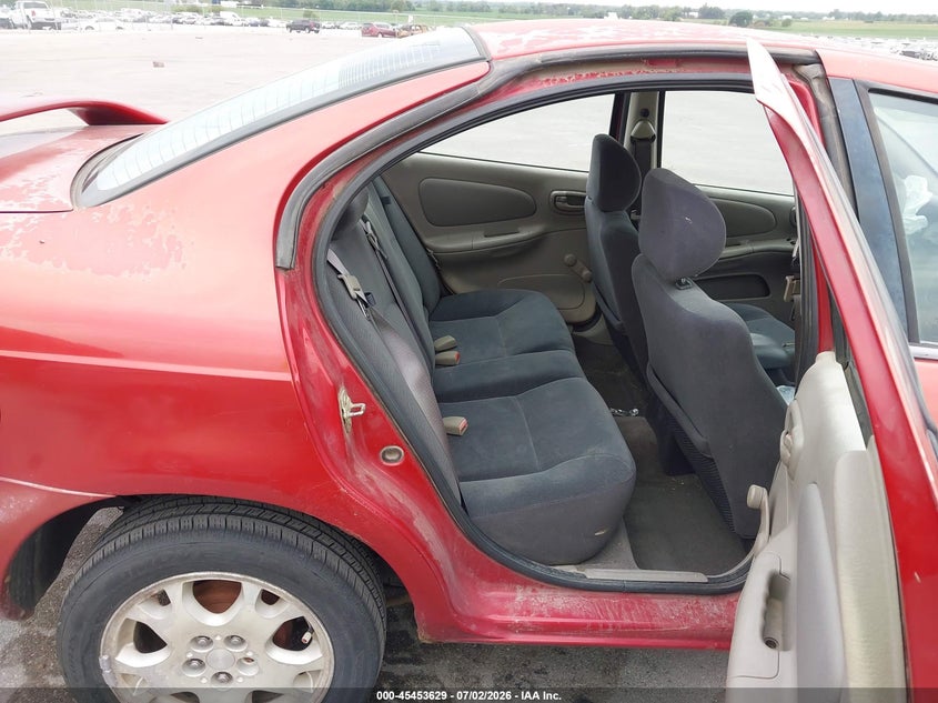 2005 DODGE NEON auction photo 8