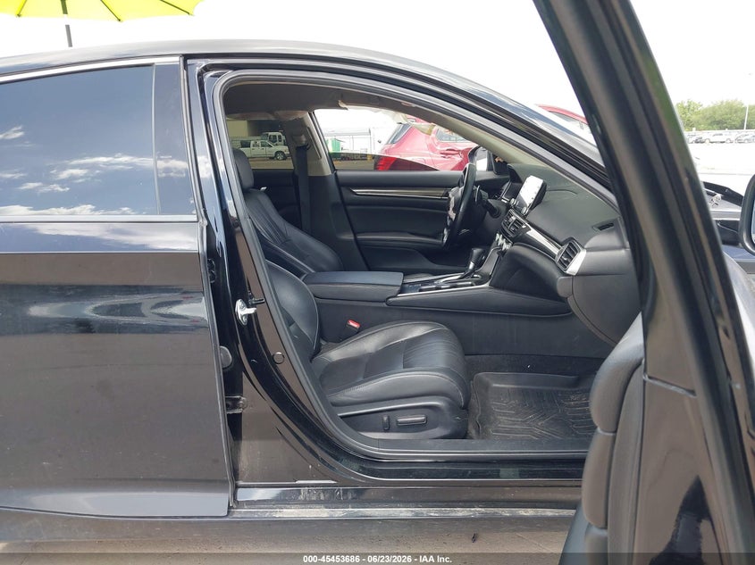 2022 HONDA ACCORD auction photo 5