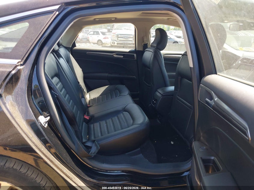 2017 FORD FUSION ENERGI auction photo 8