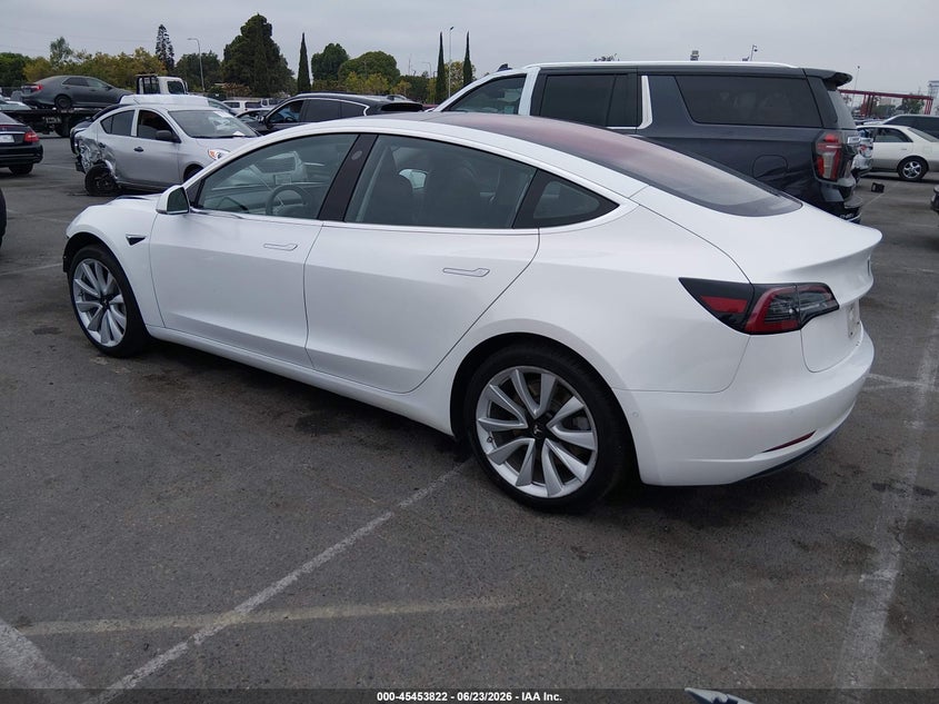 2018 TESLA MODEL 3 SEDAN ELECTRIC