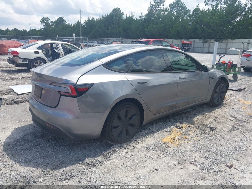 2025 TESLA MODEL 3 auction photo 4