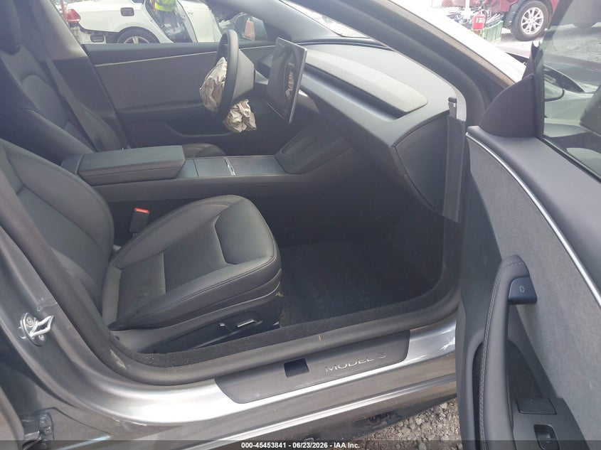 2025 TESLA MODEL 3 auction photo 5